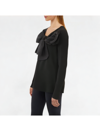 Versatile Large Bow Knitted Long Sleeve Versatile Large Bow Knitted Long Sleeve